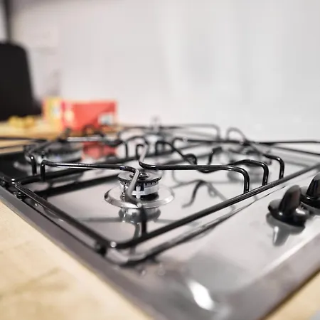 Magnifique Dans Le Centre-ville De Reims, Proche De La Gare Et Des Commodites