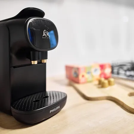 Magnifique Dans Le Centre-ville De Reims, Proche De La Gare Et Des Commodites アパート ランス