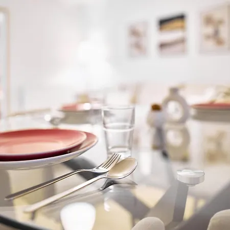 Magnifique Dans Le Centre-ville De Reims, Proche De La Gare Et Des Commodités *